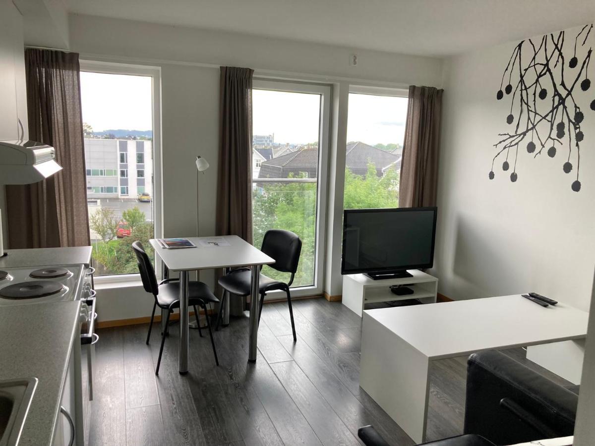 Flotmyrgarden Apartment Hotel Haugesund Bagian luar foto
